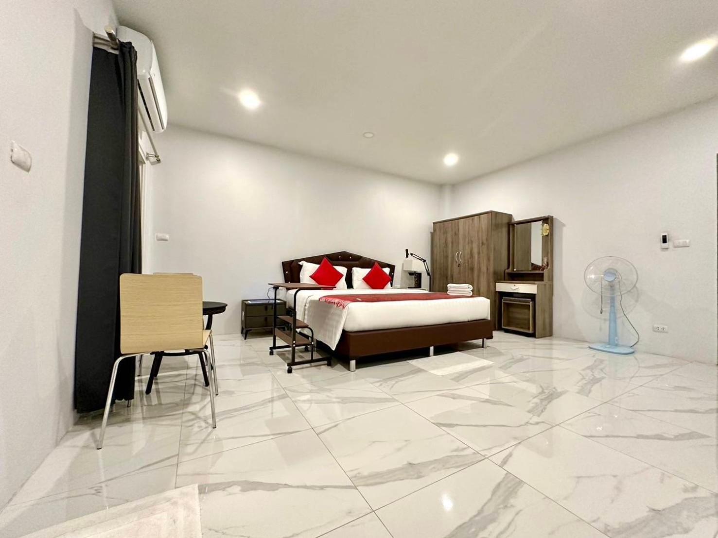 Pr Room For Rent Kamala Beach Exterior photo